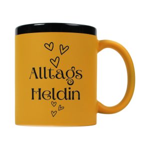 Alltagsheldin Tasse mit Herzchen Gravur